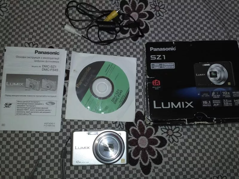 Panasonic Lumix SZ1 3