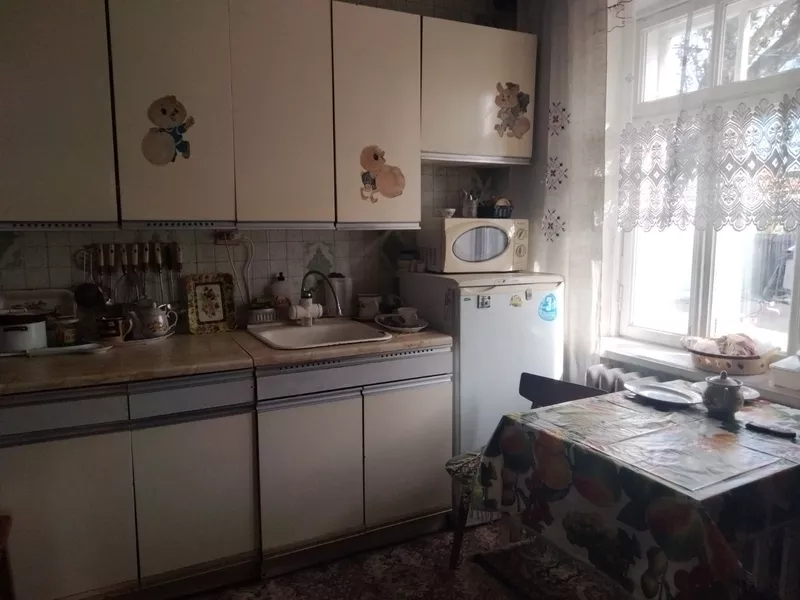 Продам дом одноэтажный, жилой в г.Окница по ул. Первомайской 4